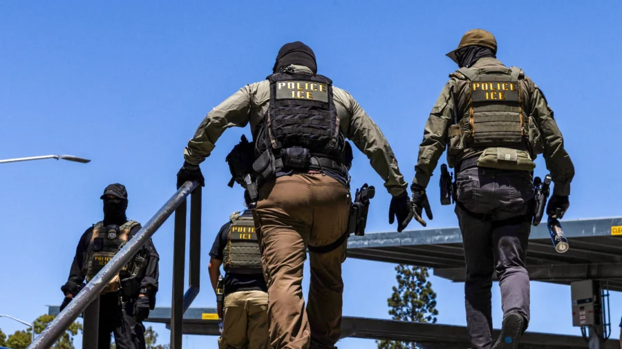 Texas Judge Won’t Extradite ICE Agent to Minnesota