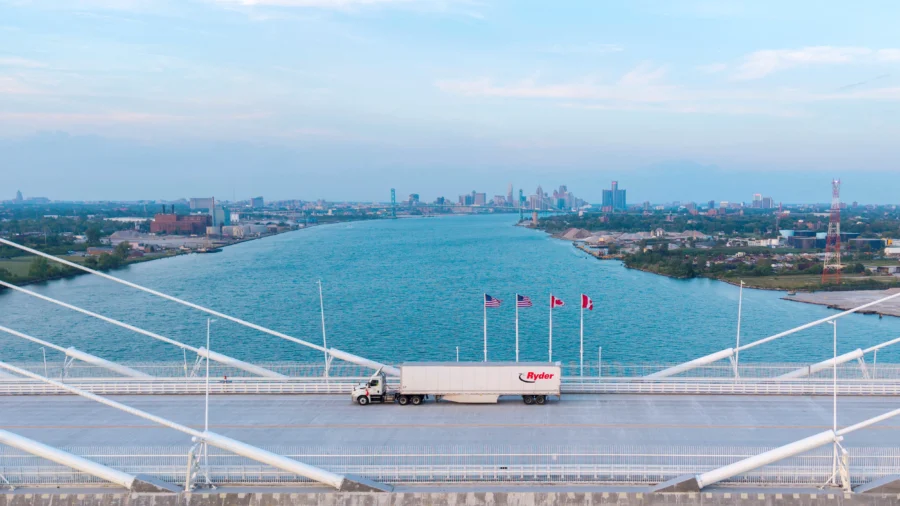 Canada's Retaliatory Tariffs on US Goods Take Effect