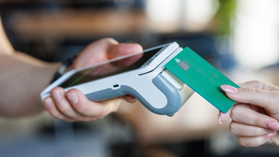 Credit Card ‘Invisible Surcharges’ and Swipe Fee Changes: How to Avoid Surcharges at Checkout