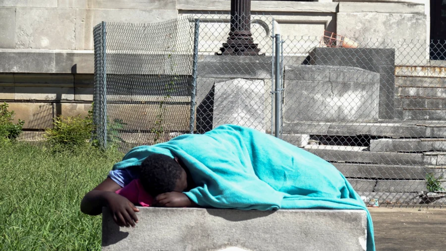 Trump Administration Can Proceed With Homelessness Program Overhaul, Court Rules