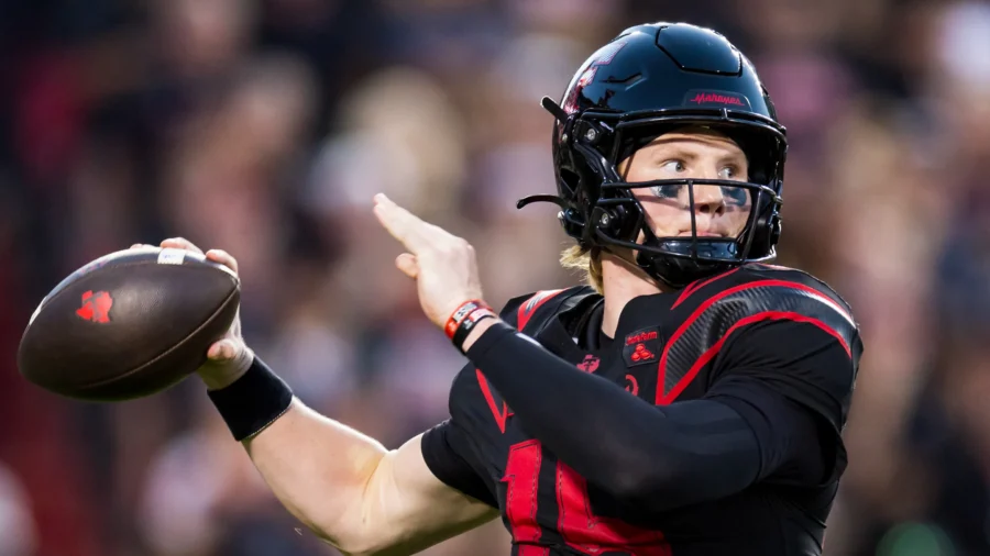Texas Tech Edges Houston as Big 12 Title Defense Begins
