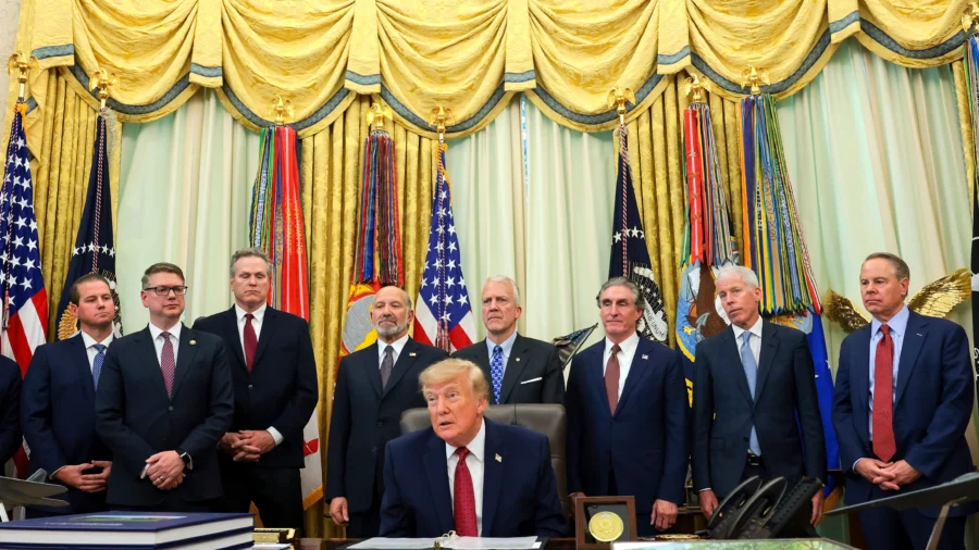 Trump Announces $200 Billion South Korean Investment in US
