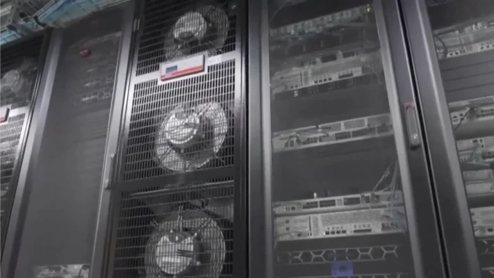 AWS Data Center Expansion Drives AI Service Costs & Availability Shifts for E-Commerce Sellers