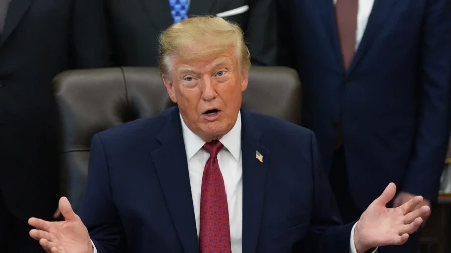 Trump Makes Announcement at White House (Oct. 7)