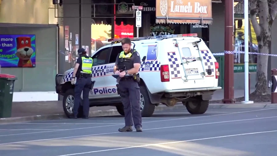 Australian Lawmaker Loses Leg After Vehicle Attack
