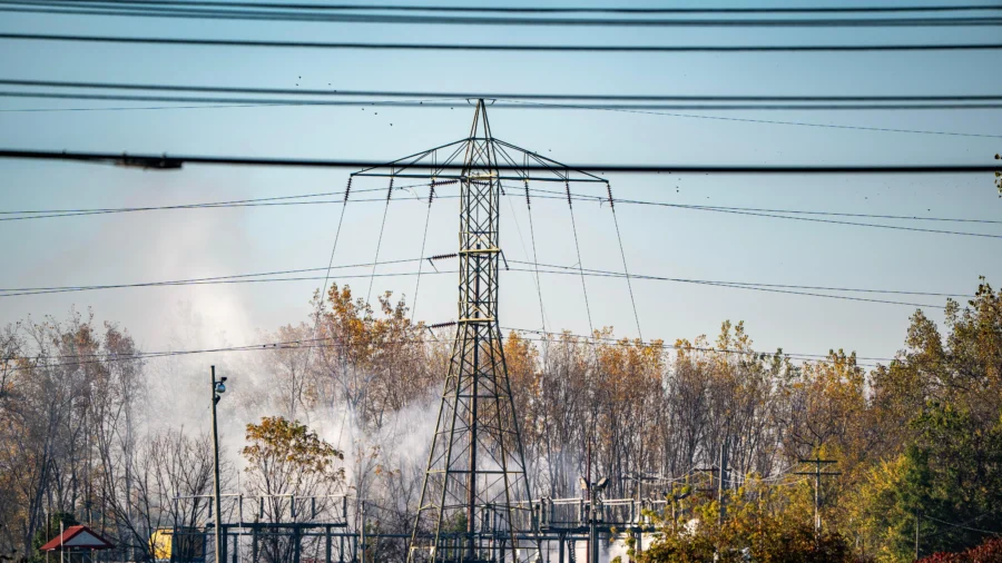Ohio Officials Issue Evacuation, Shelter-in-Place Orders After Toxic Chemical Release in Toledo