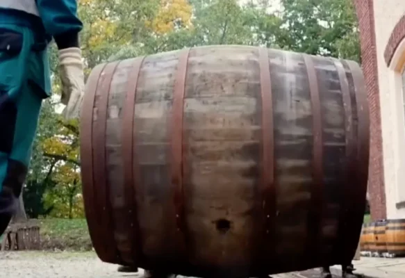 Czech Brewery Keeping Barrel-Lining Technique Alive to Ensure Traditional Taste