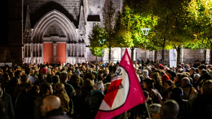 Protests in France Over Weekend Brings Fewer Arrests After 70,000 ...