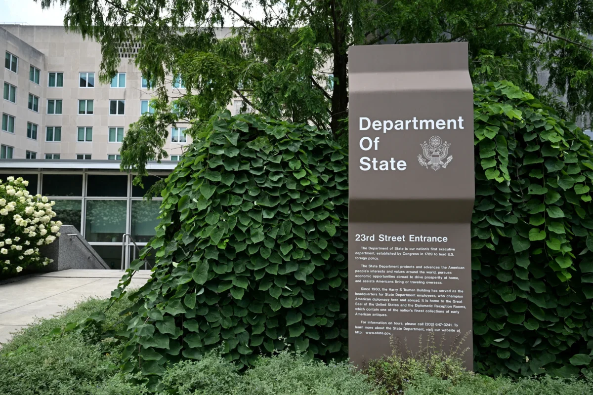 Former DOGE Staffer Jeremy Lewin Departs State Department Policy Role