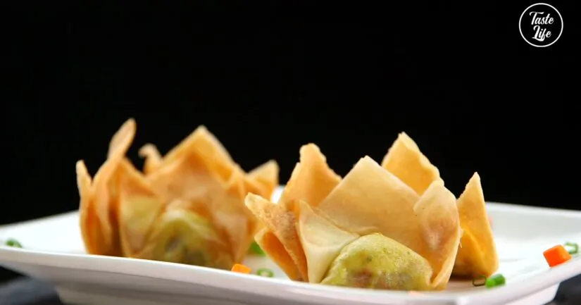 Crispy Curry Chicken Wonton Bites
