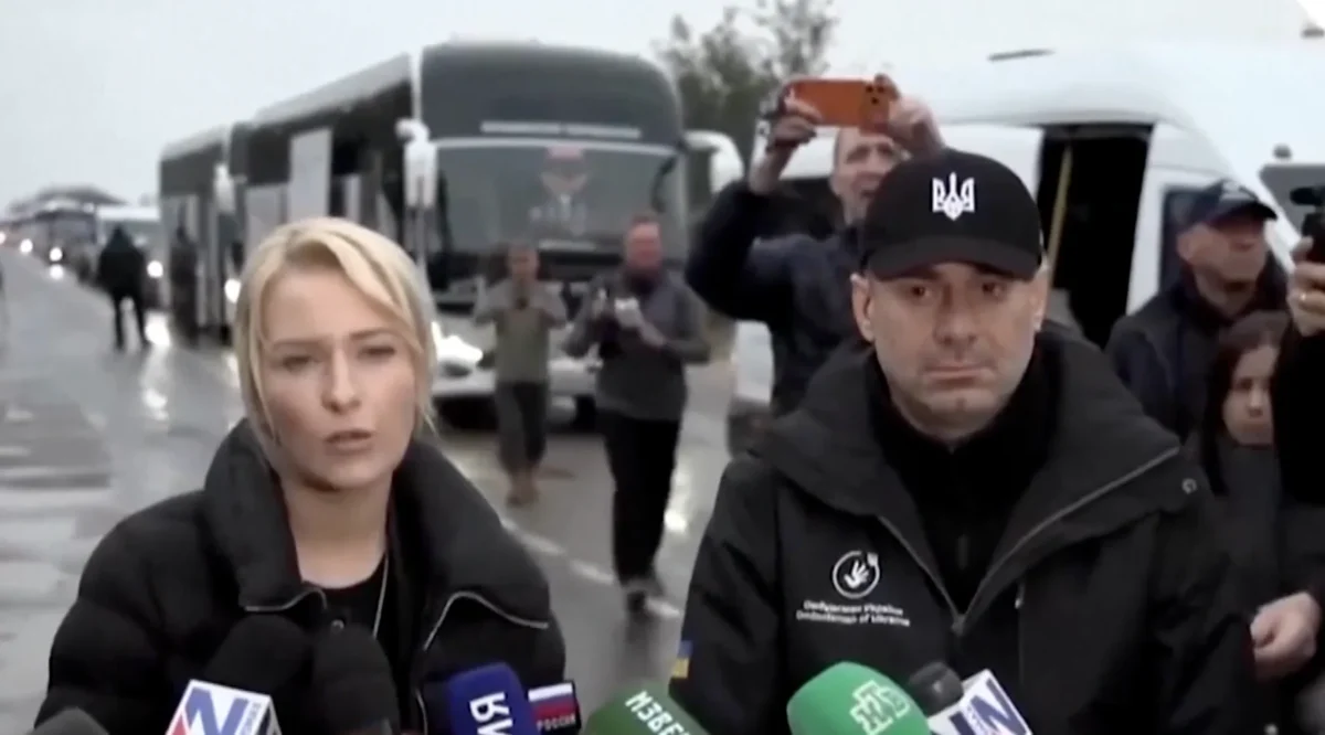 Russian, Ukrainian Officials Meet in War Zone Amid Truce Brokered by Melania Trump
