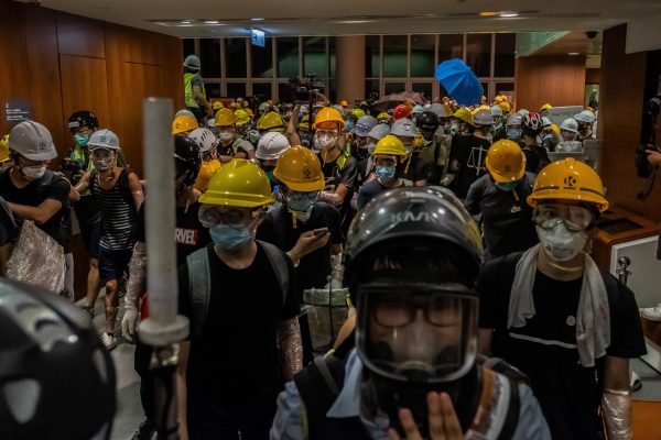 Hong Kong Students Reject Closed-Door Talks With Leader Carrie Lam
