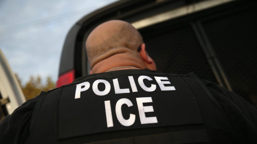 ICE Releases Dozens of Immigrants To Protect Them From COVID-19 Disease