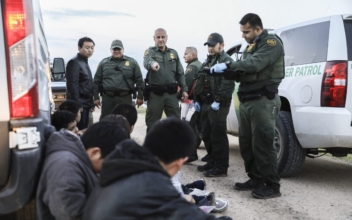 Southern Border Apprehensions Fall for 5th Straight Month
