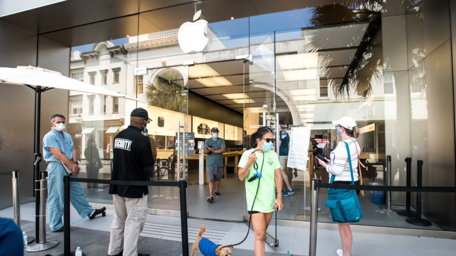 Apple Temporarily Closes Some Stores in the US, Citing Rising Virus Cases