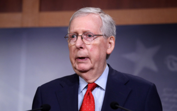 McConnell: Decision to Remove Confederate Statues from US Capitol Should Be Left to States