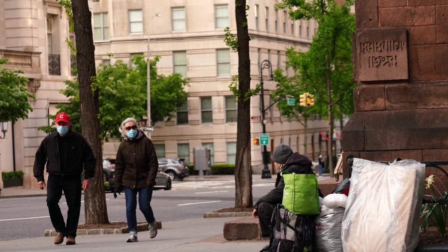 Bill Seeks to Help House NYC's Homeless