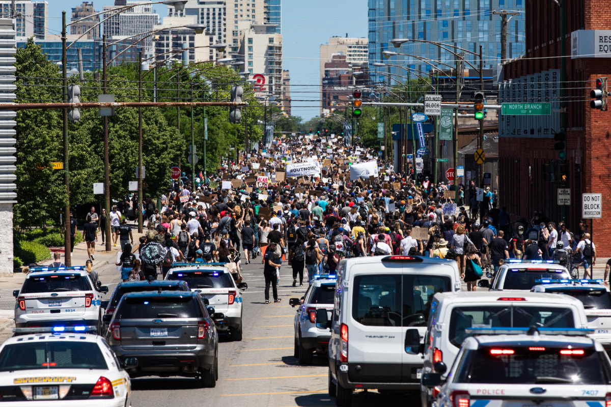 Protesters take to the streets of Chicago, Ill., on June 06, 2020. (Natasha Moustache/Getty Images)