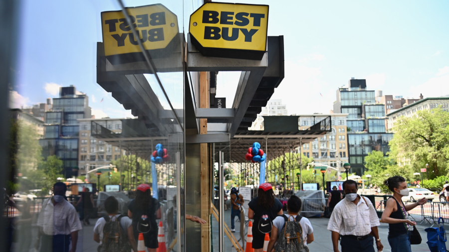 Best Buy Just Laid Off 5,000 Workers and Will Close More Stores