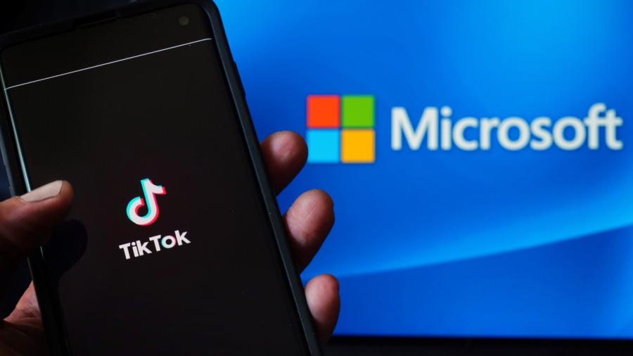 Trump Allows US Company to Buy TikTok, Sets September as Deadline