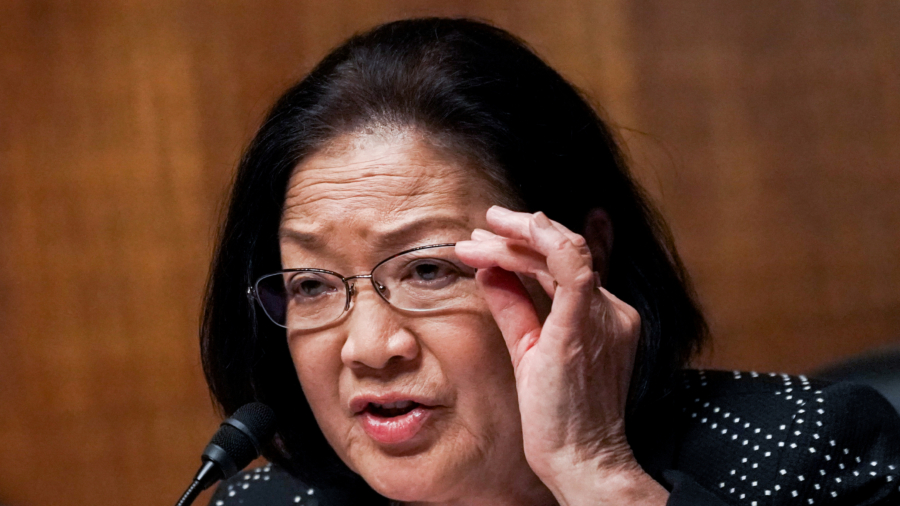 Democratic Senator Recognizes Border Issue as 'Crisis'