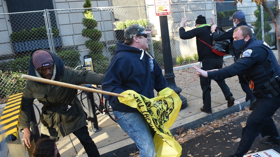 Antifa, Black Lives Matter Linked to Violence Against Trump Supporters in Washington