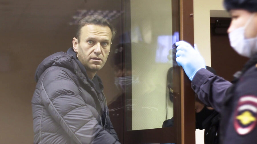 US Imposes Sanctions on Russia Over Navalny Poisoning