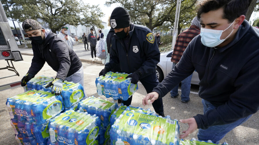 Lights Come Back on in Texas as Water Woes Rise in the South