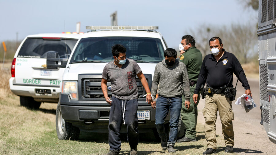 Border Crossings Surge; 100,000 Already Caught