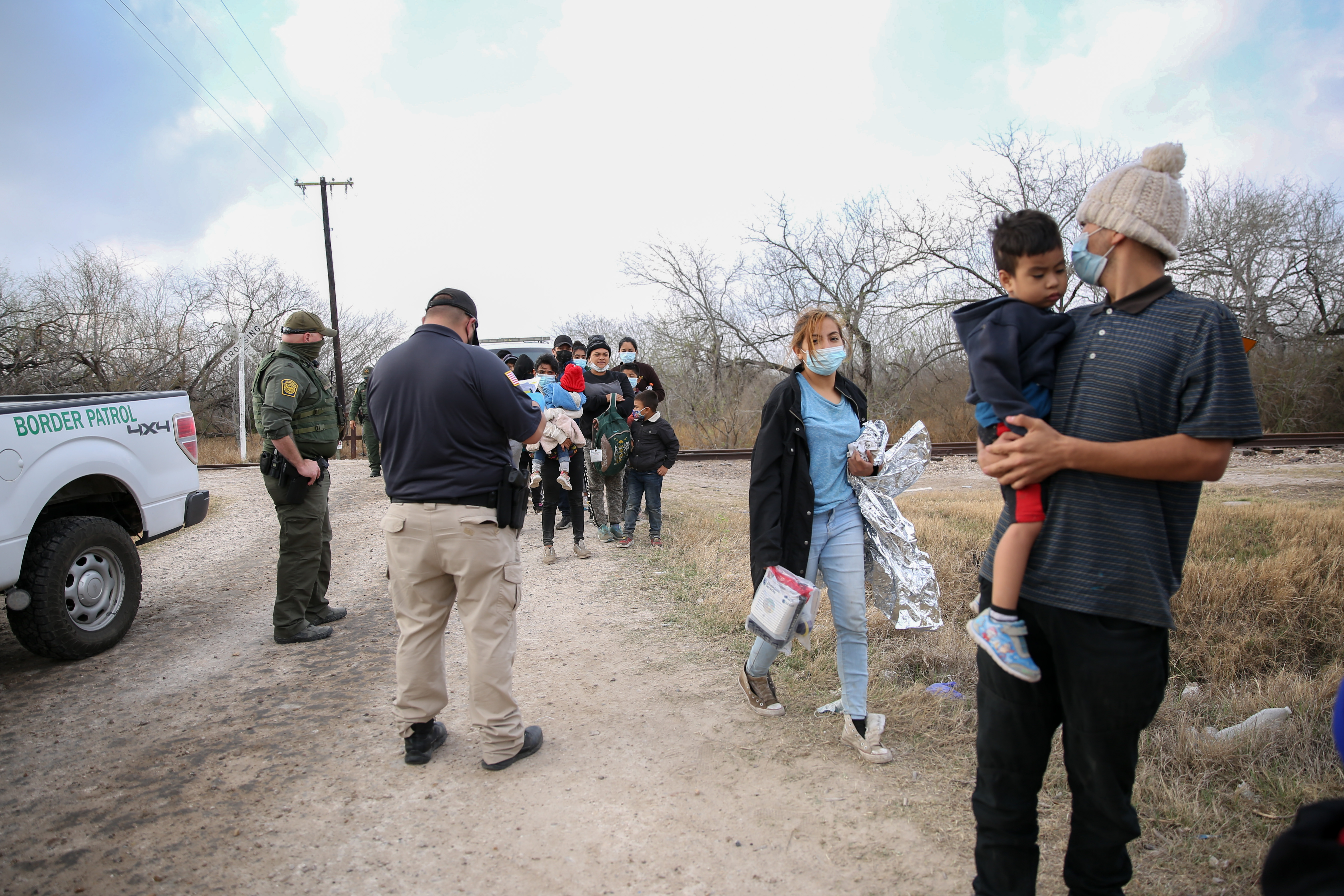 Illegal Border Crossings Jump to 150,000 in March