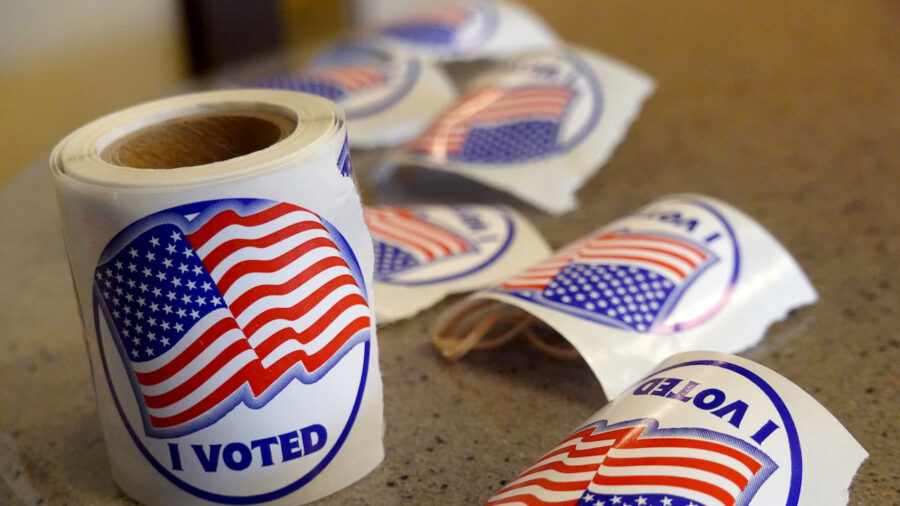 Arizona House, Senate, Approve Measure Boosting Voter ID Requirements on November Ballots
