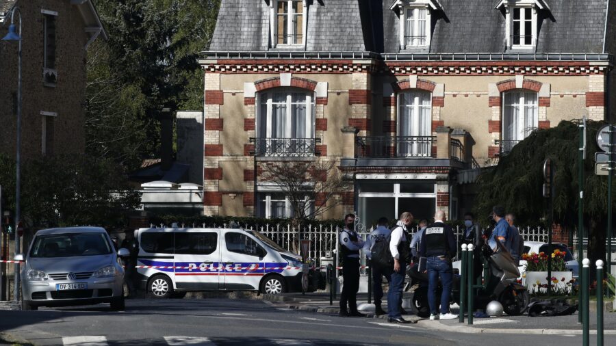 French Authorities Detain 5 Amid Terrorism Investigation of Deadly Police Station Attack