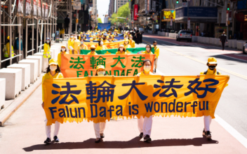Thousands of Falun Gong Practitioners March Across Manhattan to Showcase Hope and Resilience