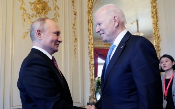 Biden, Putin Meet for Summit