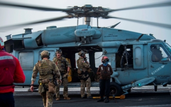 Navy SEALs Sue Biden Over Vaccine Mandate