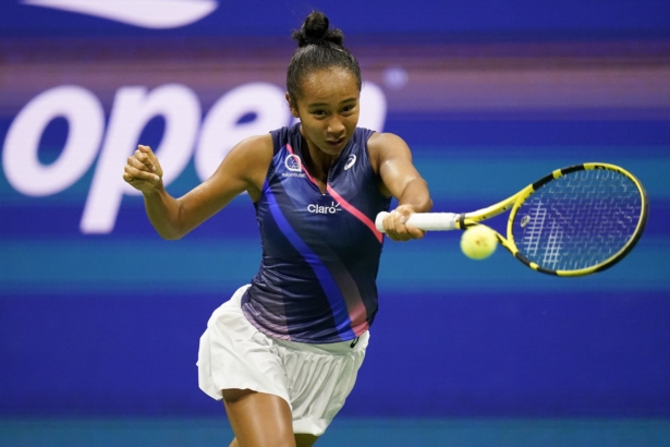 Leylah Fernandez of Canada returns a shot to Aryna Sabalenka,of Belarus during the semifinals of the U.S. Open tennis championships in New York on Sept. 9, 2021. (Seth Wenig/AP Photo)