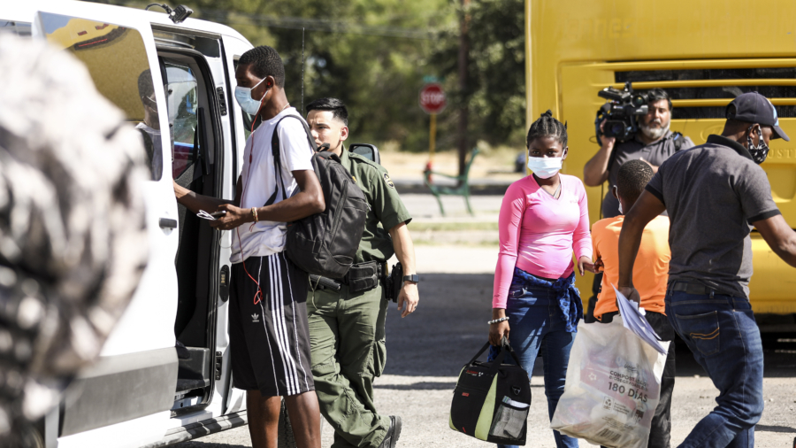 Activists Criticize Mexico For Deporting Haitians
