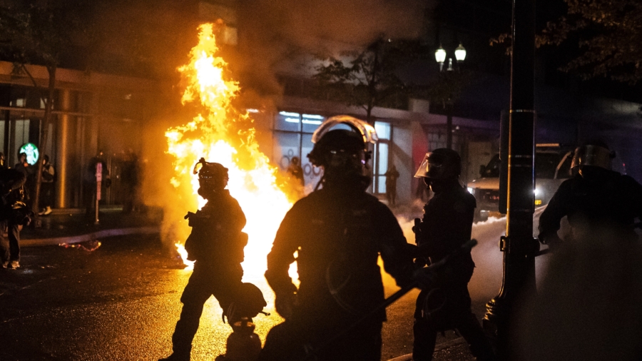 Hamstrung by New Law, Portland Police Make No Arrests in Latest Riot