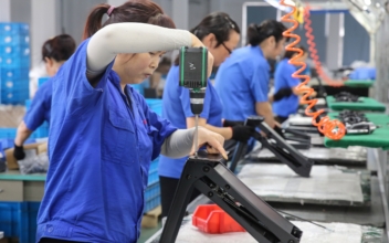 Expert: Detaching From China Supply Chains Not Easy