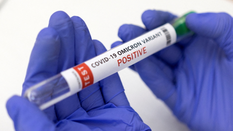 New Study Finds COVID-19 Vaccines Offer ‘Virtually No Protection’ Against Omicron