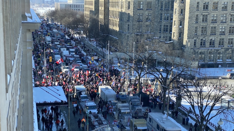Canadian Truckers' GoFundMe Campaign Halted