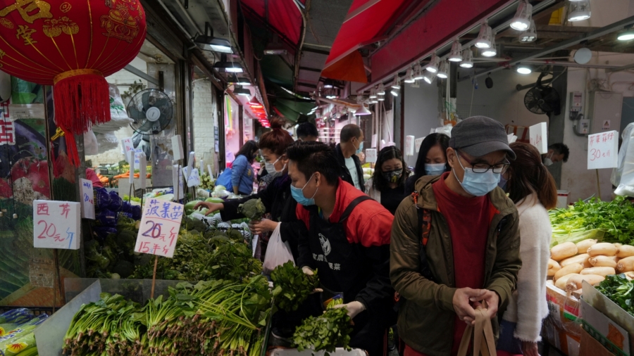 Hong Kong’s COVID-19 Misery Deepens with New Social Restrictions, Vegetable Shortage