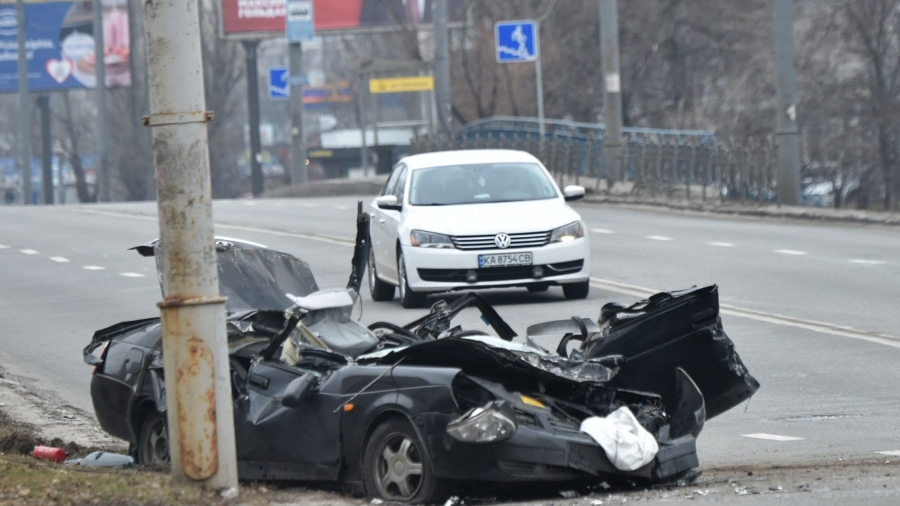 Russian Forces Advancing Toward Kyiv