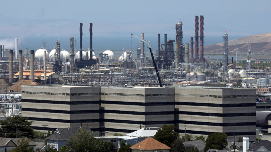Lawmakers Explore Energy Cost Solutions