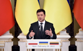 Ukrainian President Admits NATO Membership Unrealistic