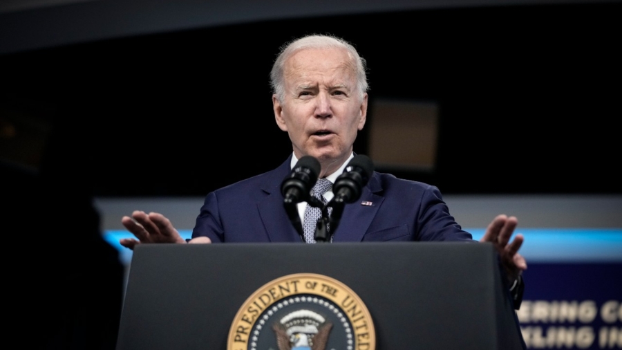 Biden Eyes New Ways to Block China From US Data